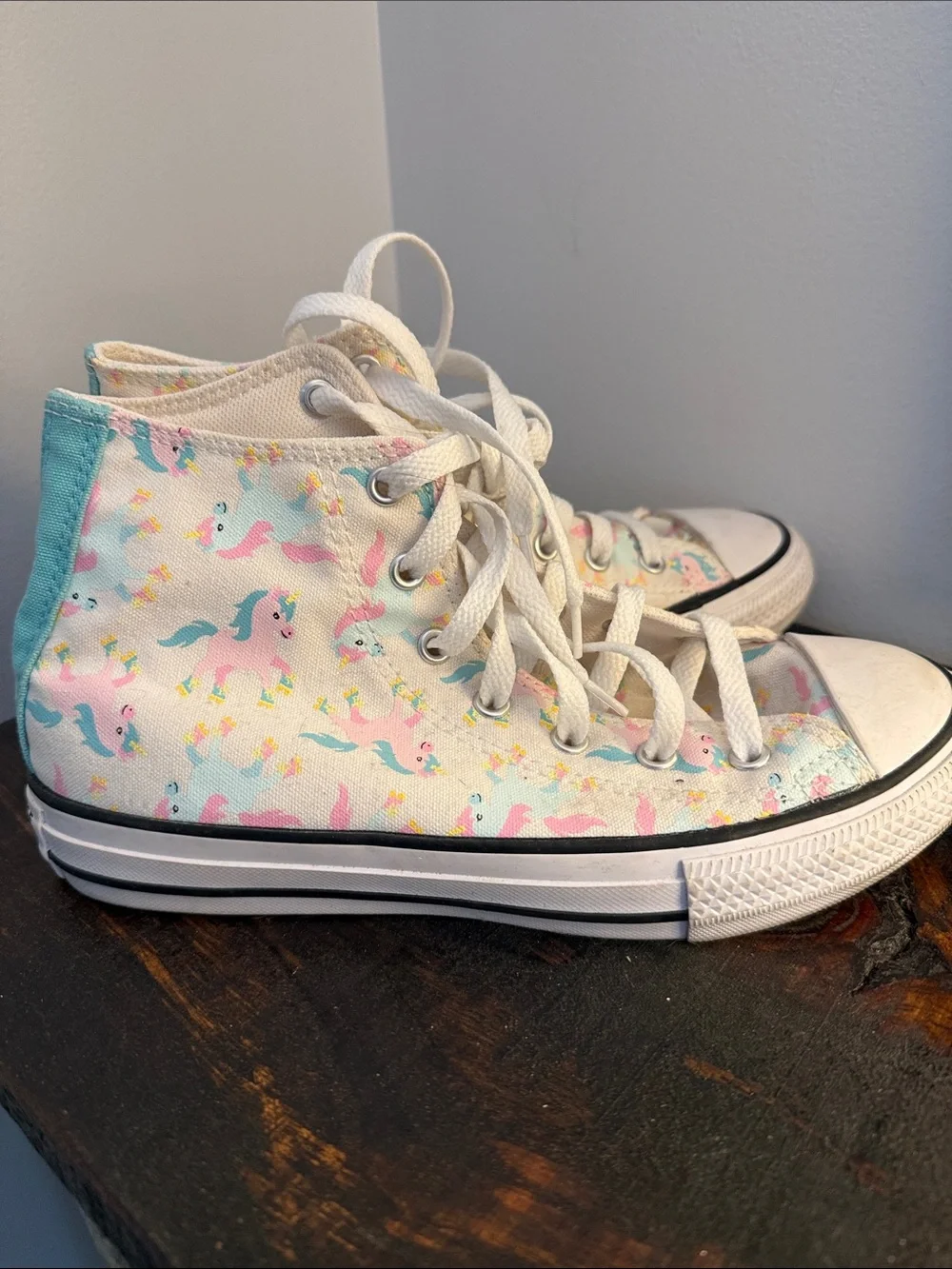 Converse Kids High-Top Sneakers in White with Pink & Teal Unicorns